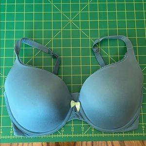 Body by VS, perfect shape bra! 34DDD